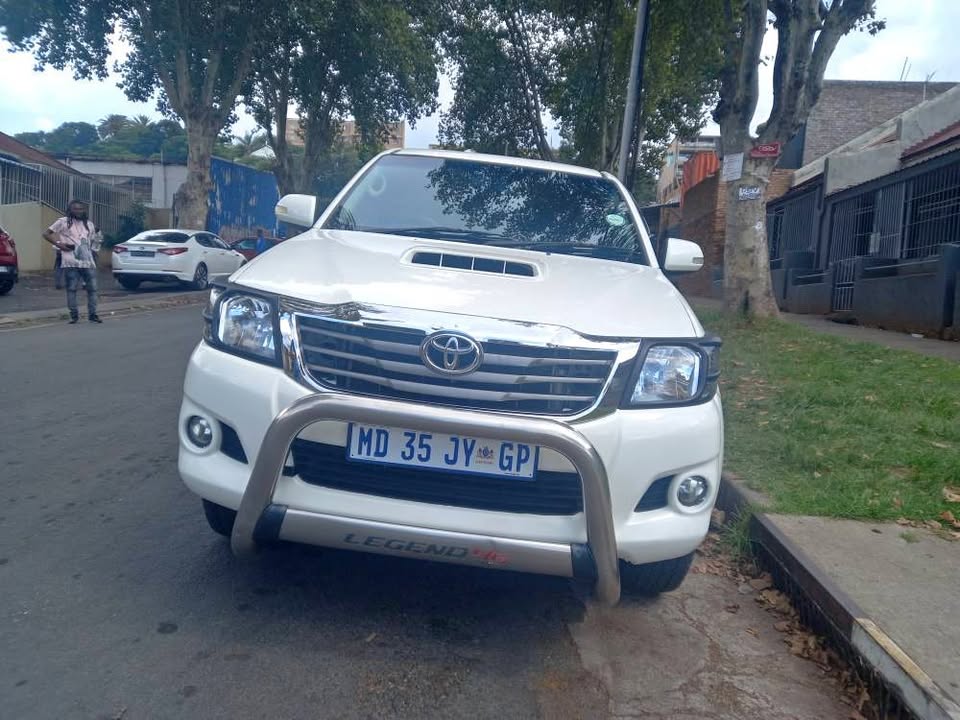 2014 Toyota Hilux super cab 3.0 D4D Diesel. Manual, Mileage 133,000kms