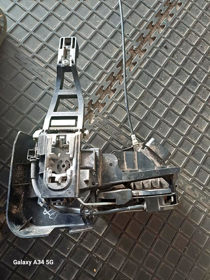 Ford ranger door lock - Private Seller Ford ranger door lock - Private Seller