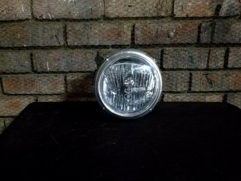 Jeep Cherokee Liberty KJ Left Side Headlight - Private Seller Jeep Cherokee Liberty KJ Left Side Headlight - Private Seller