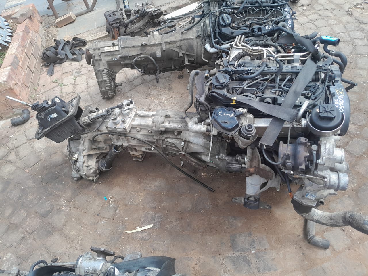 csh amarok bi-turbo engine whit dsg gearbox FOR SALE - Private Seller csh amarok bi-turbo engine whit dsg gearbox FOR SALE - Private Seller