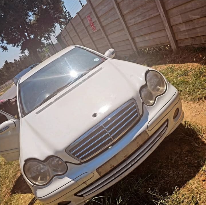 Mercedes Benz W203 C180k Stripping for Spares - Private Seller Mercedes Benz W203 C180k Stripping for Spares - Private Seller