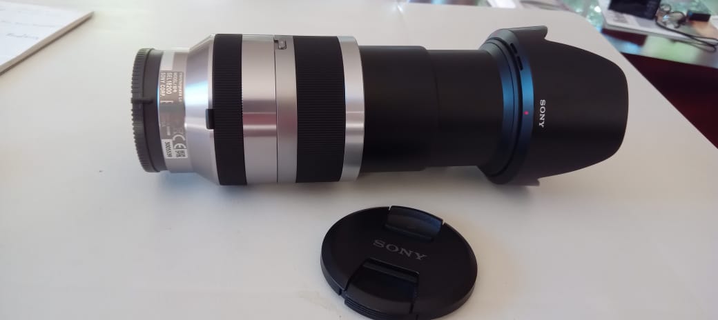SONY ZOOM LENS FOR SONY ALPHA E MOUNT CAMERA