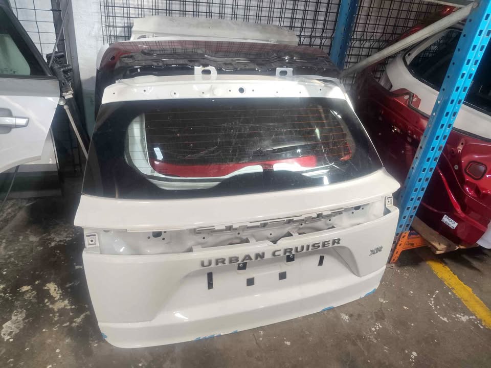 Toyota Urban Cruiser tailgate - Private Seller Toyota Urban Cruiser tailgate - Private Seller