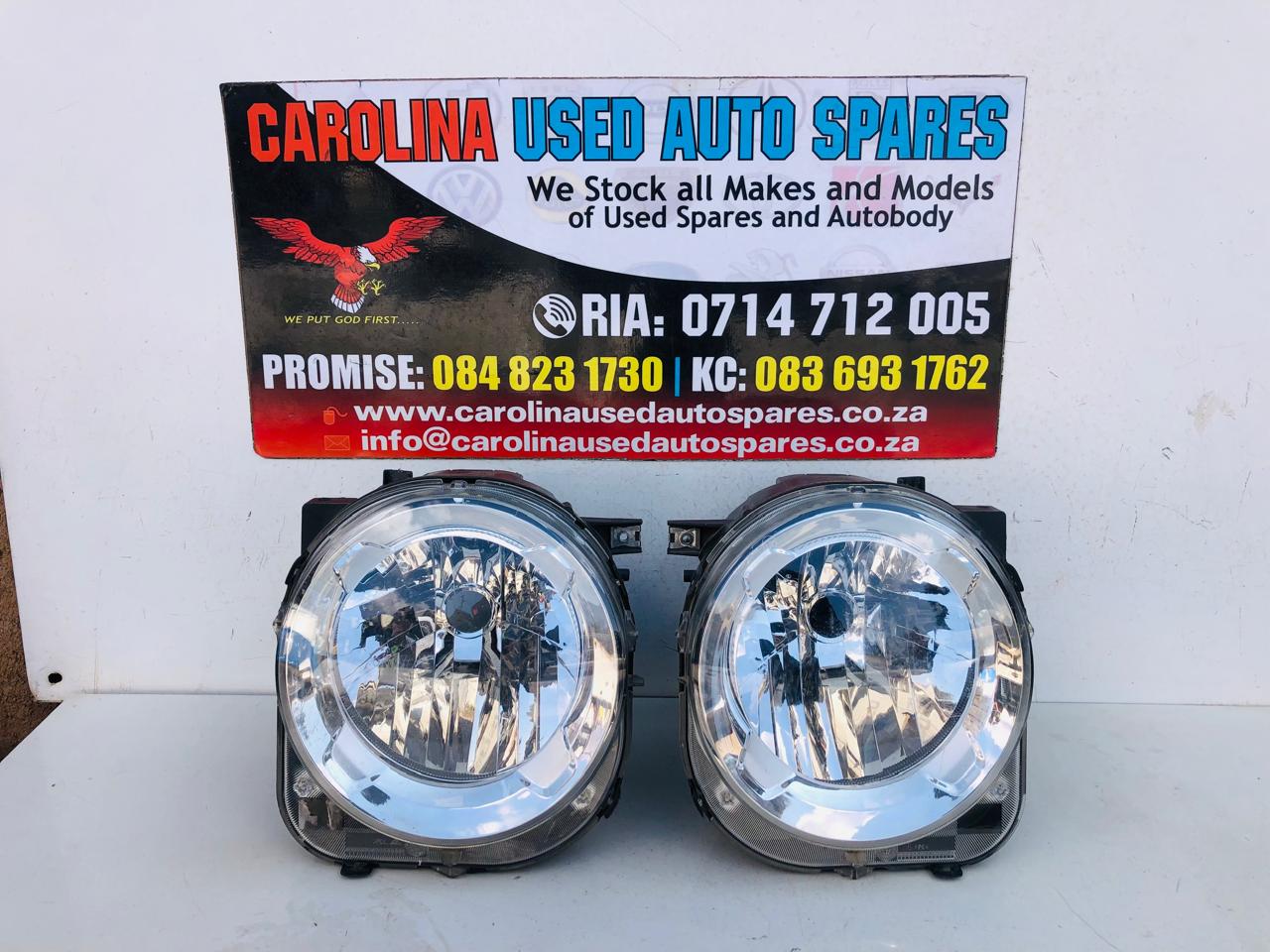 Jeep Ranagade left and right side headlight (SUV) - Private Seller Jeep Ranagade left and right side headlight (SUV) - Private Seller