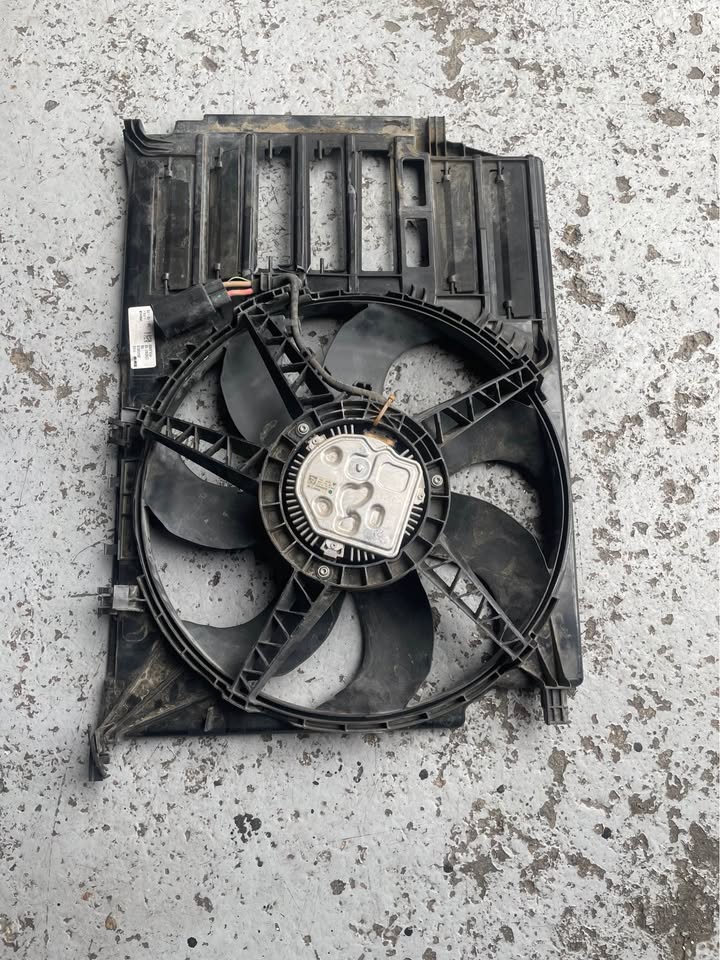 BMW F40/F44 and F48 fans