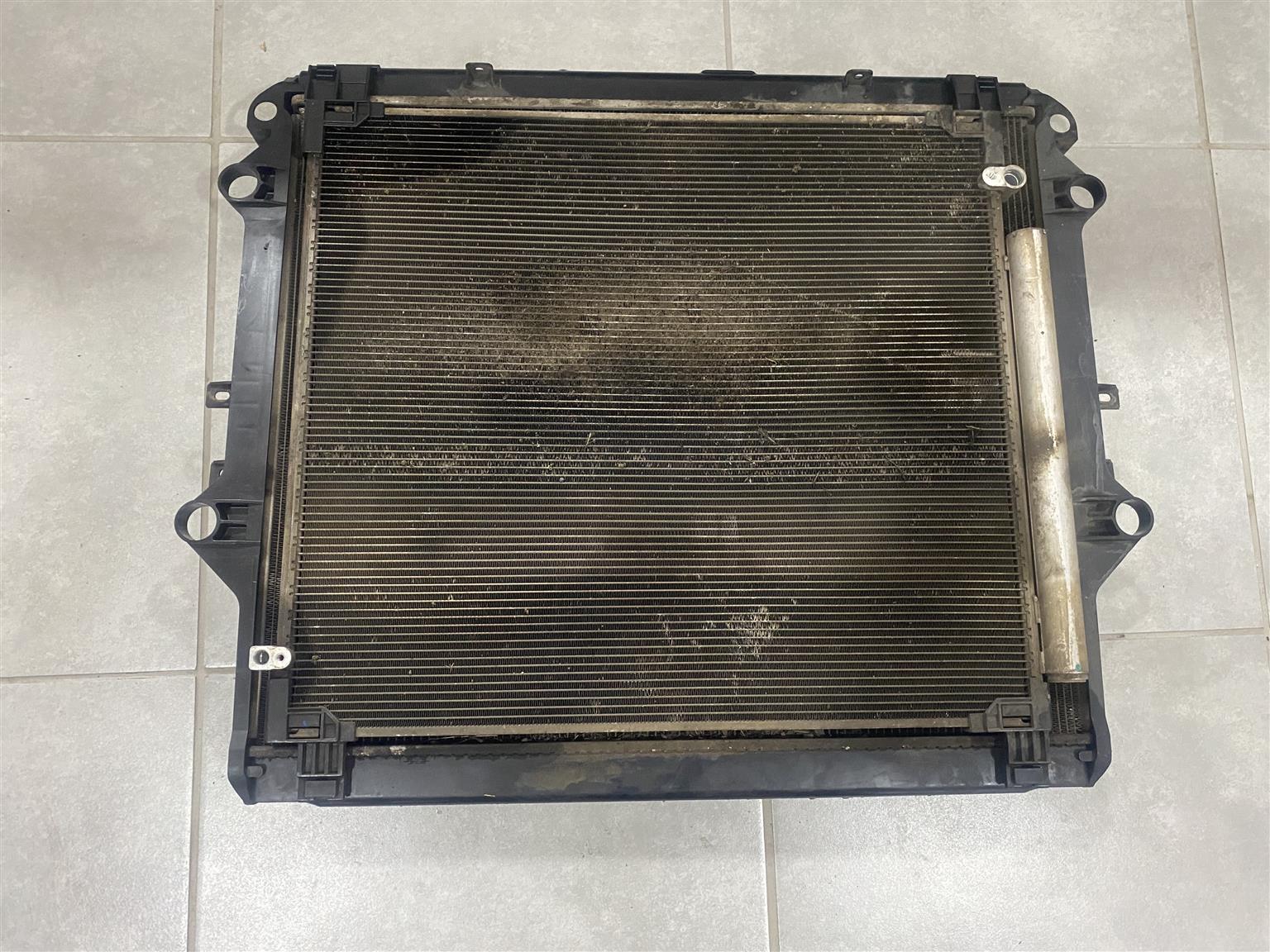 2019 TOYOTA FORTUNER GD-6 AUTOMATIC RADIATOR AND AIRCON CONDENSER FOR SALE - Private Seller
