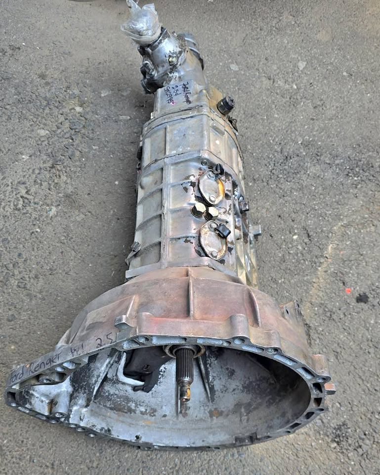 Ford Ranger 2.5 WL Gearbox For Sale Call - Private Seller Ford Ranger 2.5 WL Gearbox For Sale Call - Private Seller