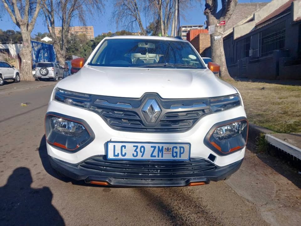 2024 Renault Kwid Climber 1.0 Automatic, White, Petrol, Spere key, Service book,