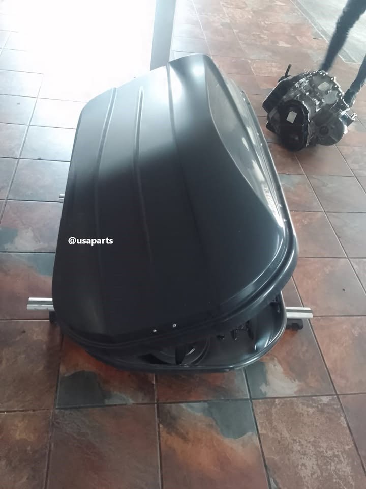 Dodge Journey 3.6 – Rooftop Carrier For Sale - Private Seller