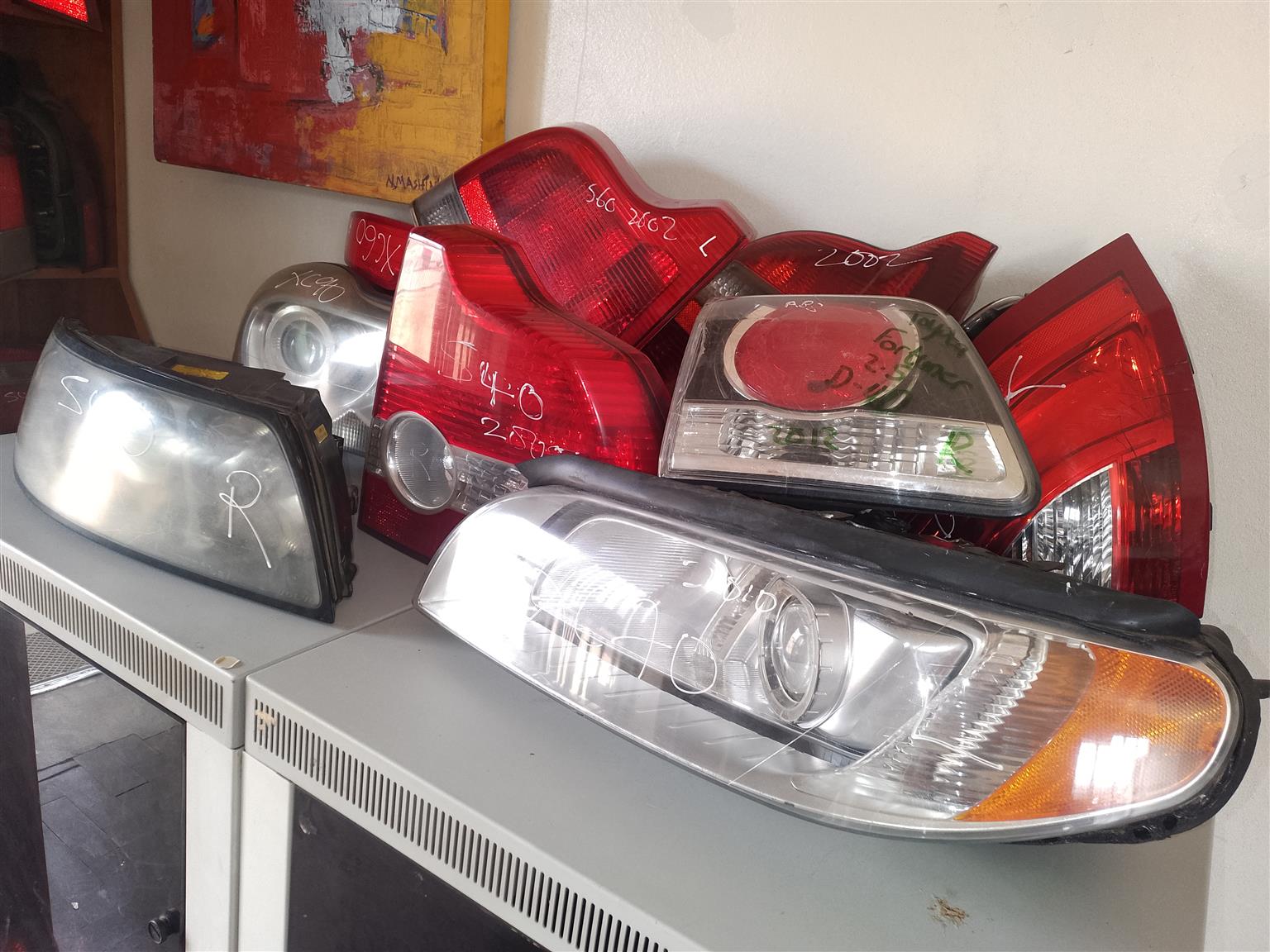 VARIETY LIGHTS OF VARIETY VOLVOS FOR SALE (DELIVERY AVAILABLE NATION WIDE) - Private Seller VARIETY LIGHTS OF VARIETY VOLVOS FOR SALE (DELIVERY AVAILABLE NATION WIDE) - Private Seller