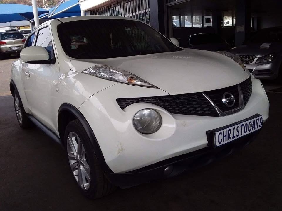 2012 Nissan Juke hatchback manual 2012