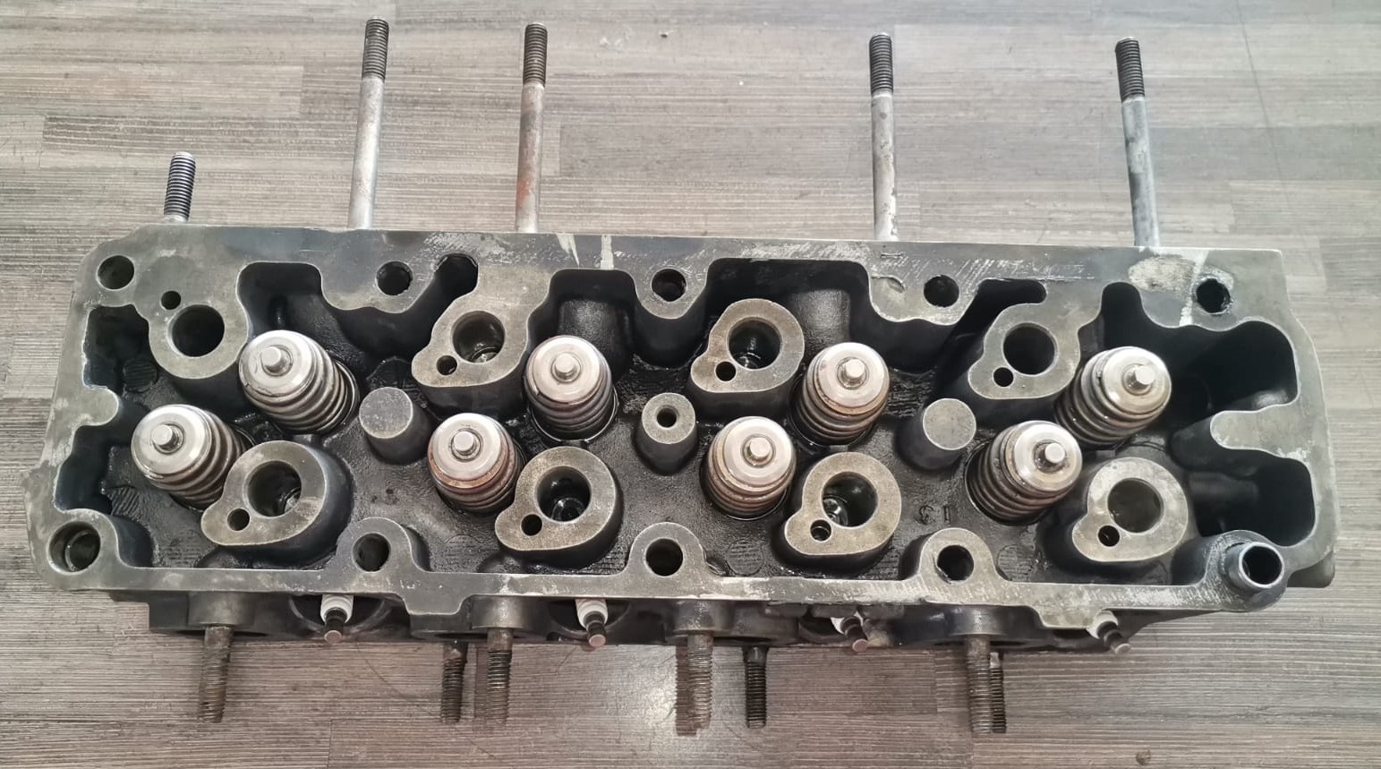 USED Opel Corsa Gamma Cylinder Head for Sale - Private Seller USED Opel Corsa Gamma Cylinder Head for Sale - Private Seller