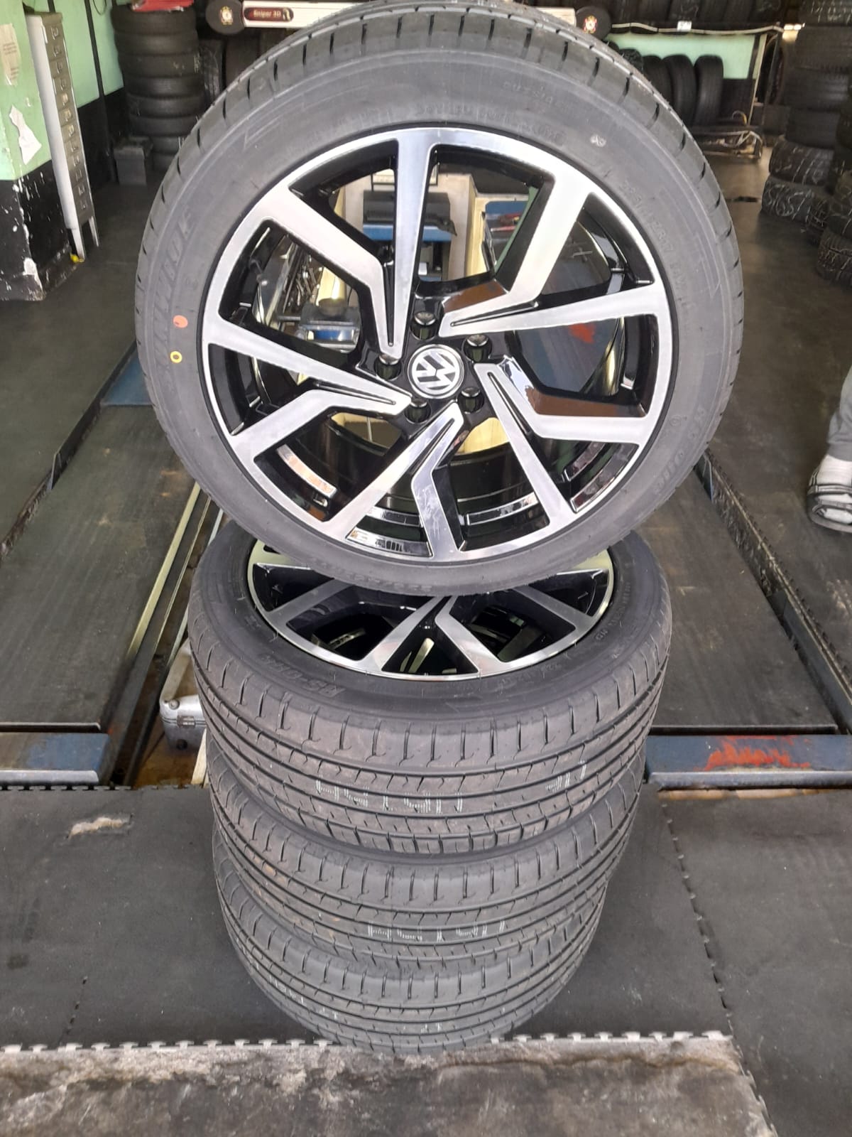 Brand new 17inch polo rims and tyres