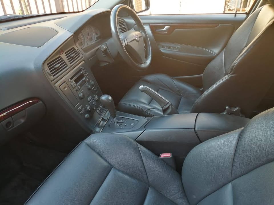 Used Volvo S60 T5 - Private Seller Used Volvo S60 T5 - Private Seller