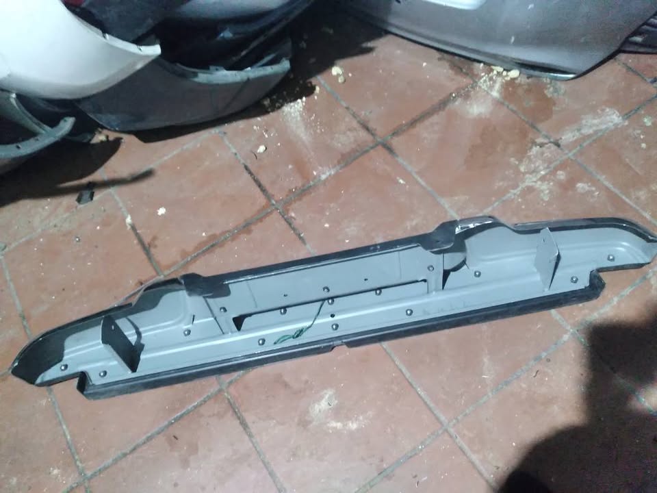 Isuzu Dmax old shape Rear bumper for Sale whatsapp - Private Seller Isuzu Dmax old shape Rear bumper for Sale whatsapp - Private Seller