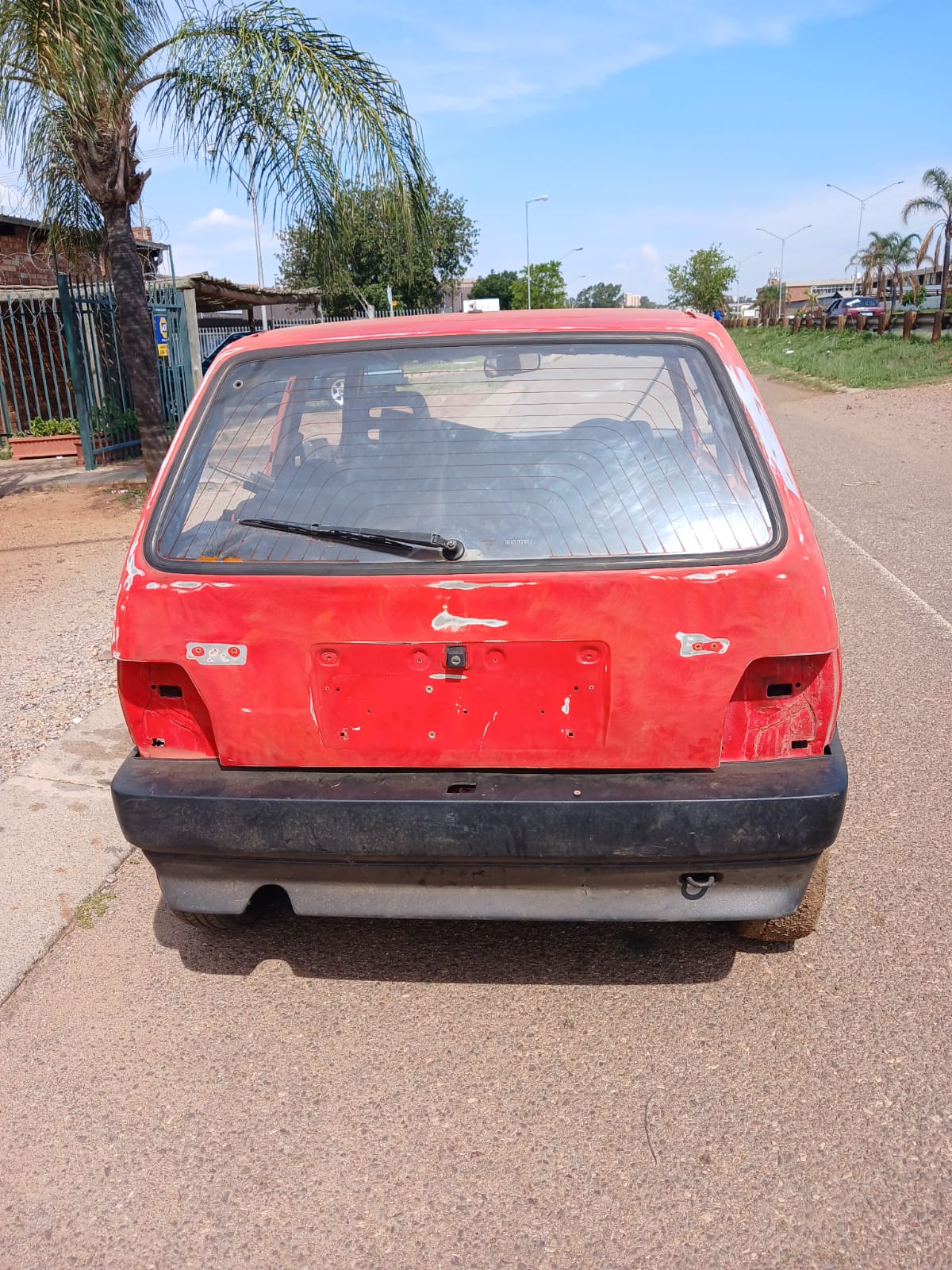 UNO 1100 BODY PARTS ENGINE GEARBOX FOR SALE CALL FOR INFO - Private Seller UNO 1100 BODY PARTS ENGINE GEARBOX FOR SALE CALL FOR INFO - Private Seller