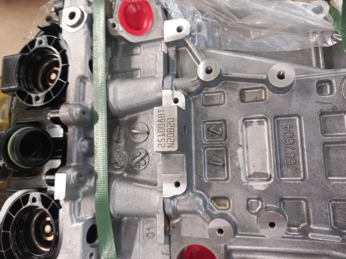 BMW F30 320i 2.0 4 CYL Petrol Engine (N20B20B) Brand New - Head, Block & Sump - Private Seller BMW F30 320i 2.0 4 CYL Petrol Engine (N20B20B) Brand New - Head, Block & Sump - Private Seller