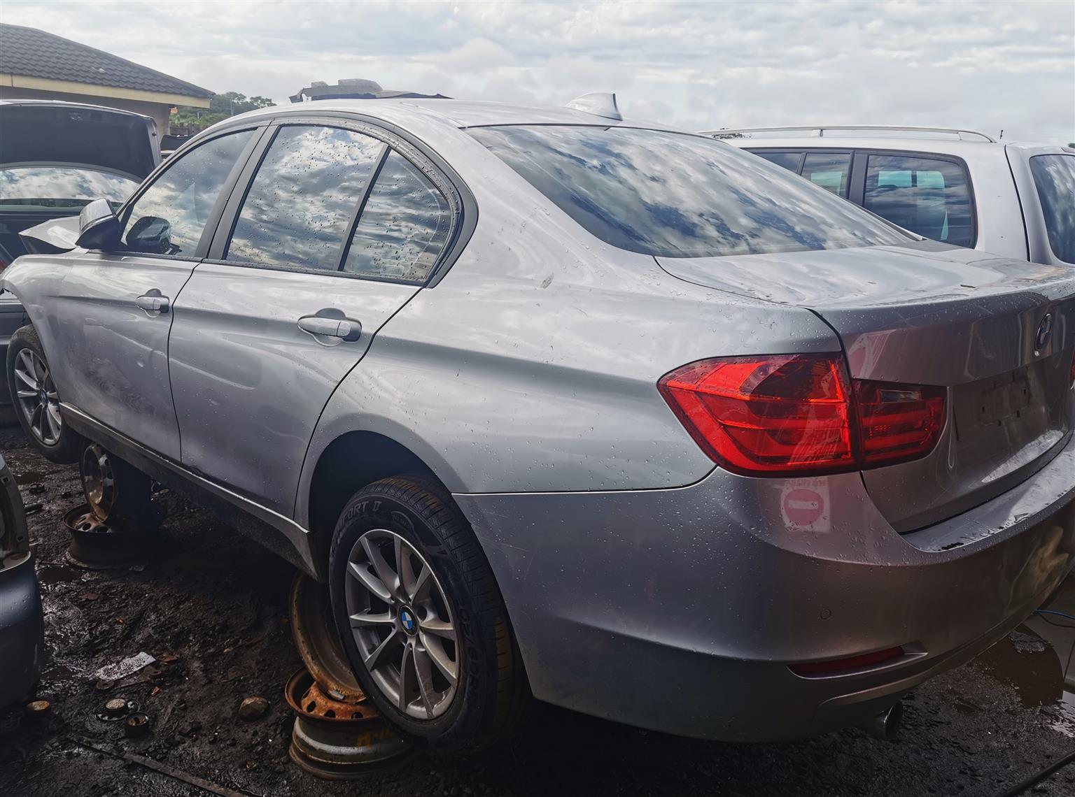 2014 BMW F30 320i - Stripping for Spares