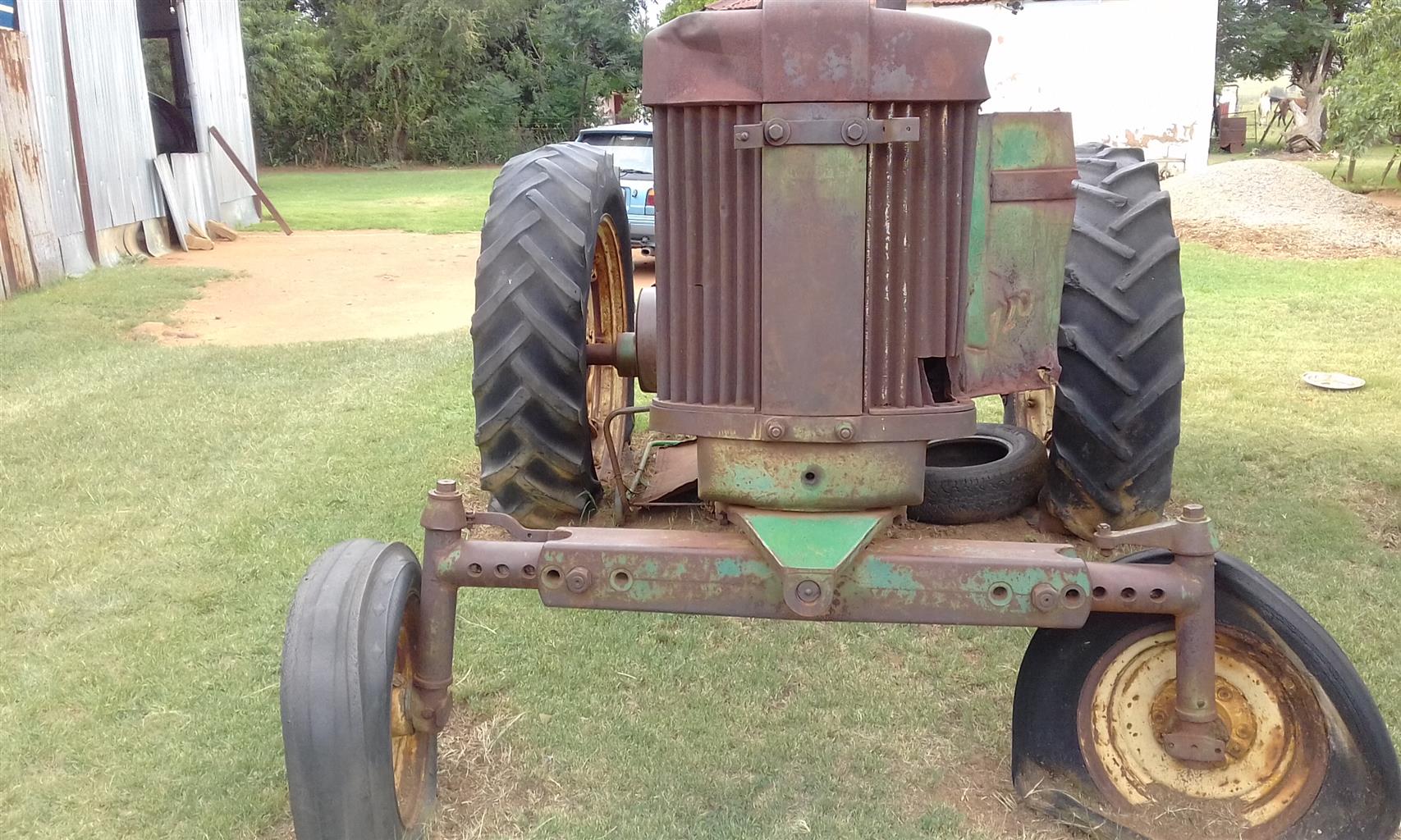 John Deere Classic/Vintage tractor forsale