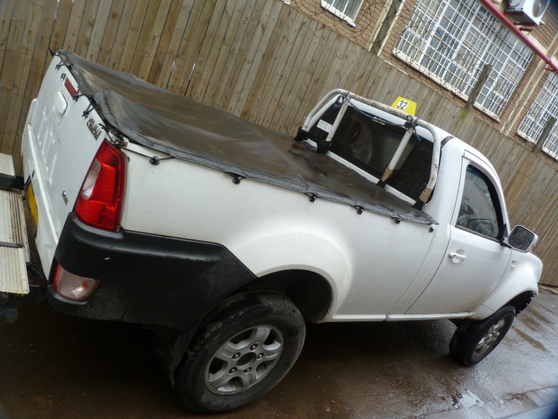 Tata Xenon 2.2 DLE PU CC Manual - 2012 SPARES - Private Seller