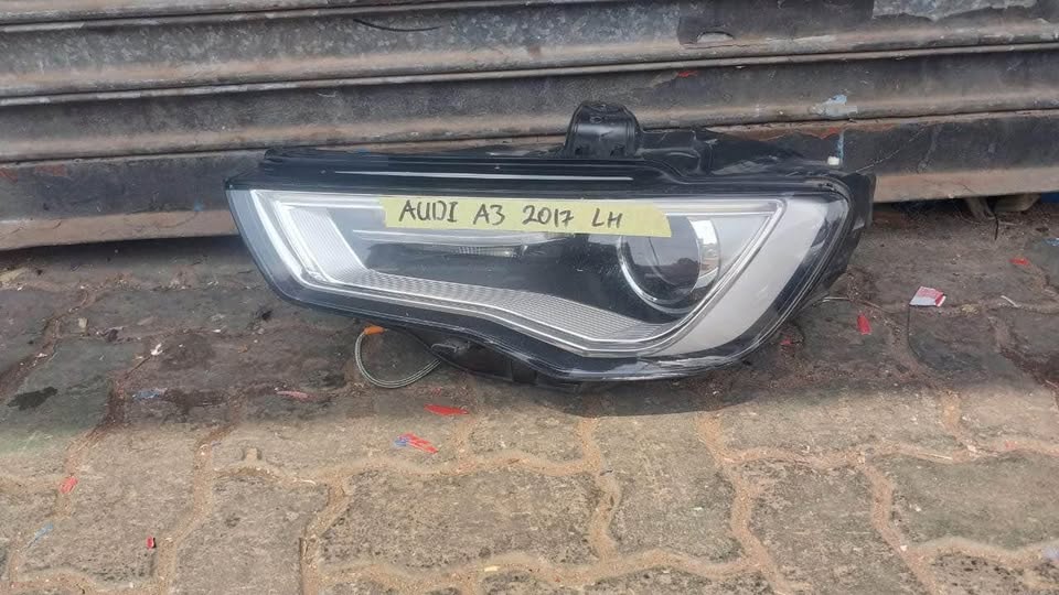 Audi A3 headlight 2017