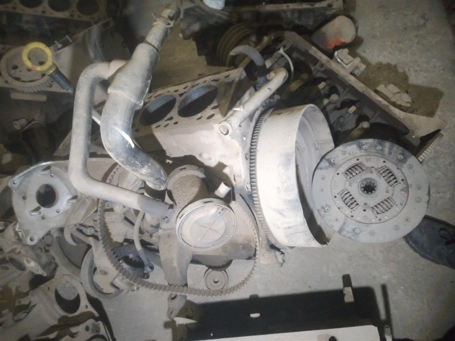 Tata telcoline 2 litre half engine for spares - Private Seller