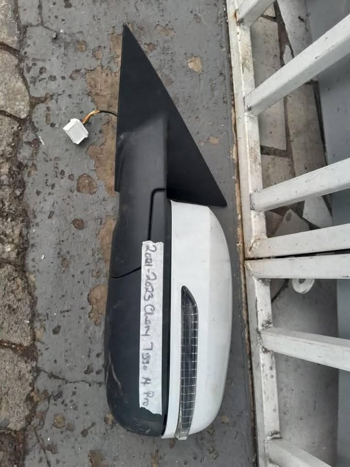 2021-2023 CHERRY TIGO 4 PRO SIDE MIRRO FOR SALE