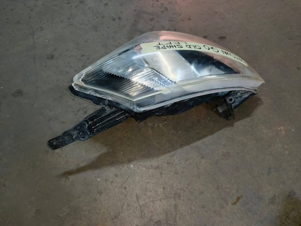 Datsun Go old shape Headlight leftside - Private Seller Datsun Go old shape Headlight leftside - Private Seller