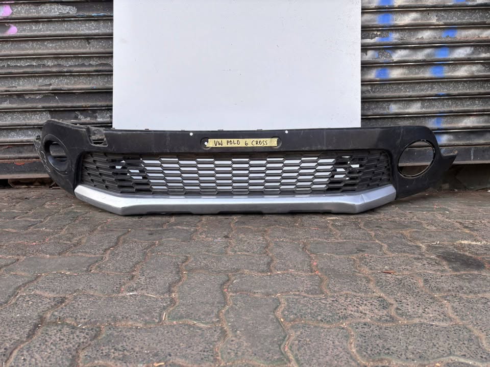 Volkswagen polo 6 Cross Bumper - Private Seller Volkswagen polo 6 Cross Bumper - Private Seller
