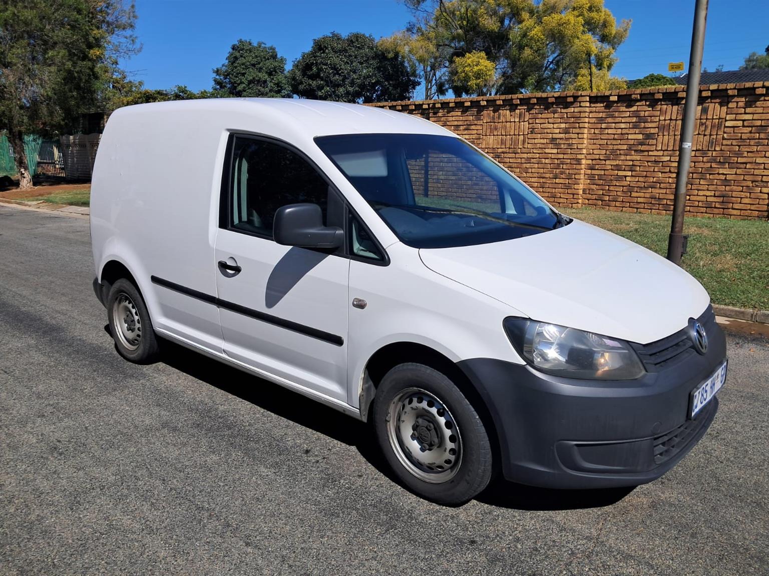 Used 2013 Volkswagen Caddy 1.6 panel van - Private Seller