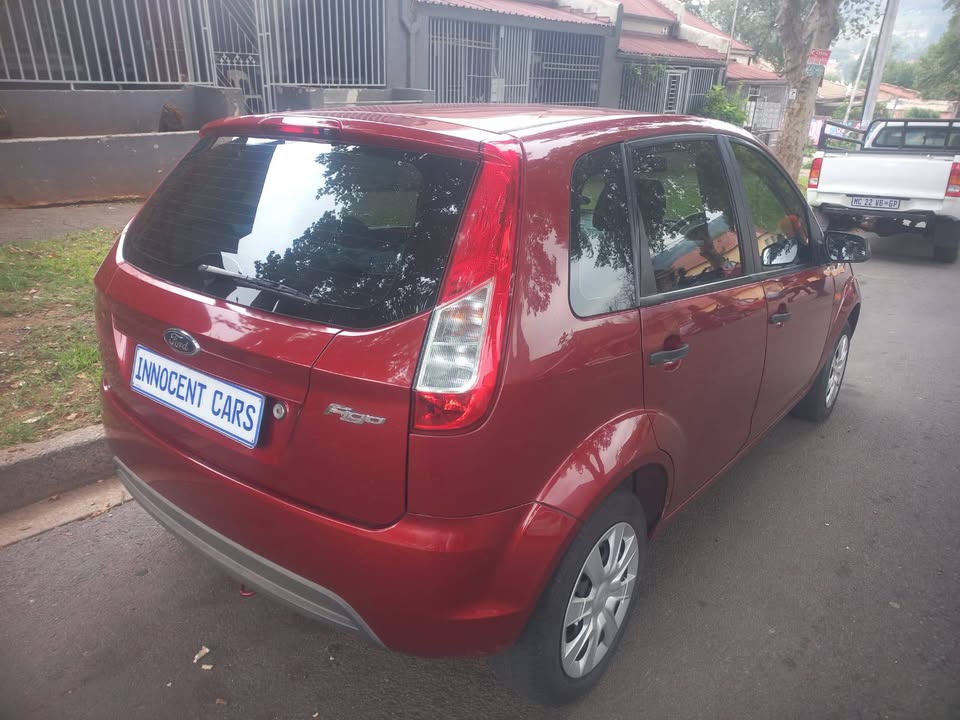 2015 FORD FIGO Hatchback 1.4 Engine Petrol, Manual, Maroon Color, Mileage
