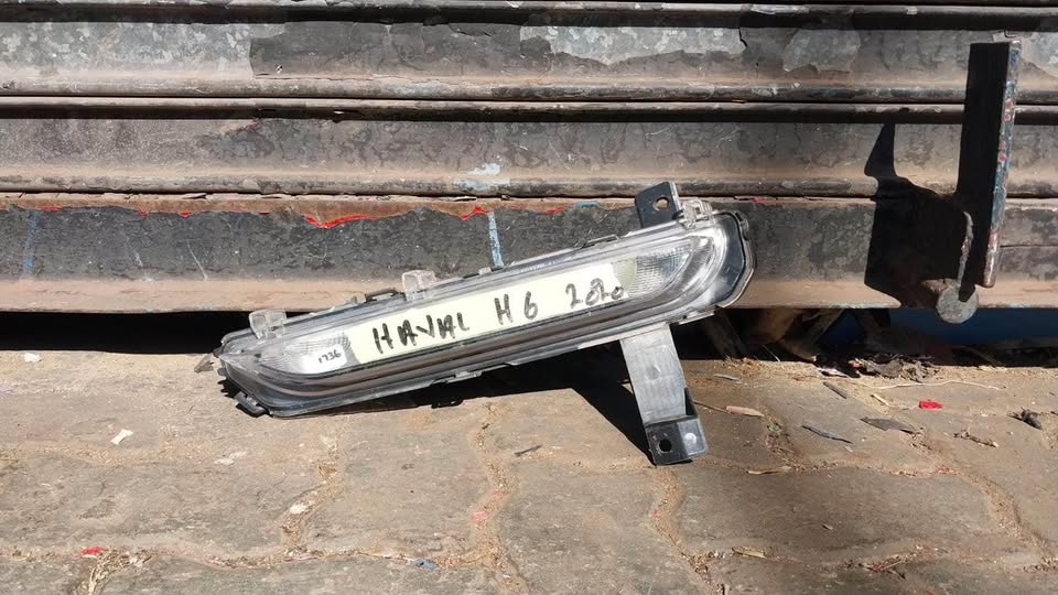Haval H6 fog light 2020 - Private Seller Haval H6 fog light 2020 - Private Seller