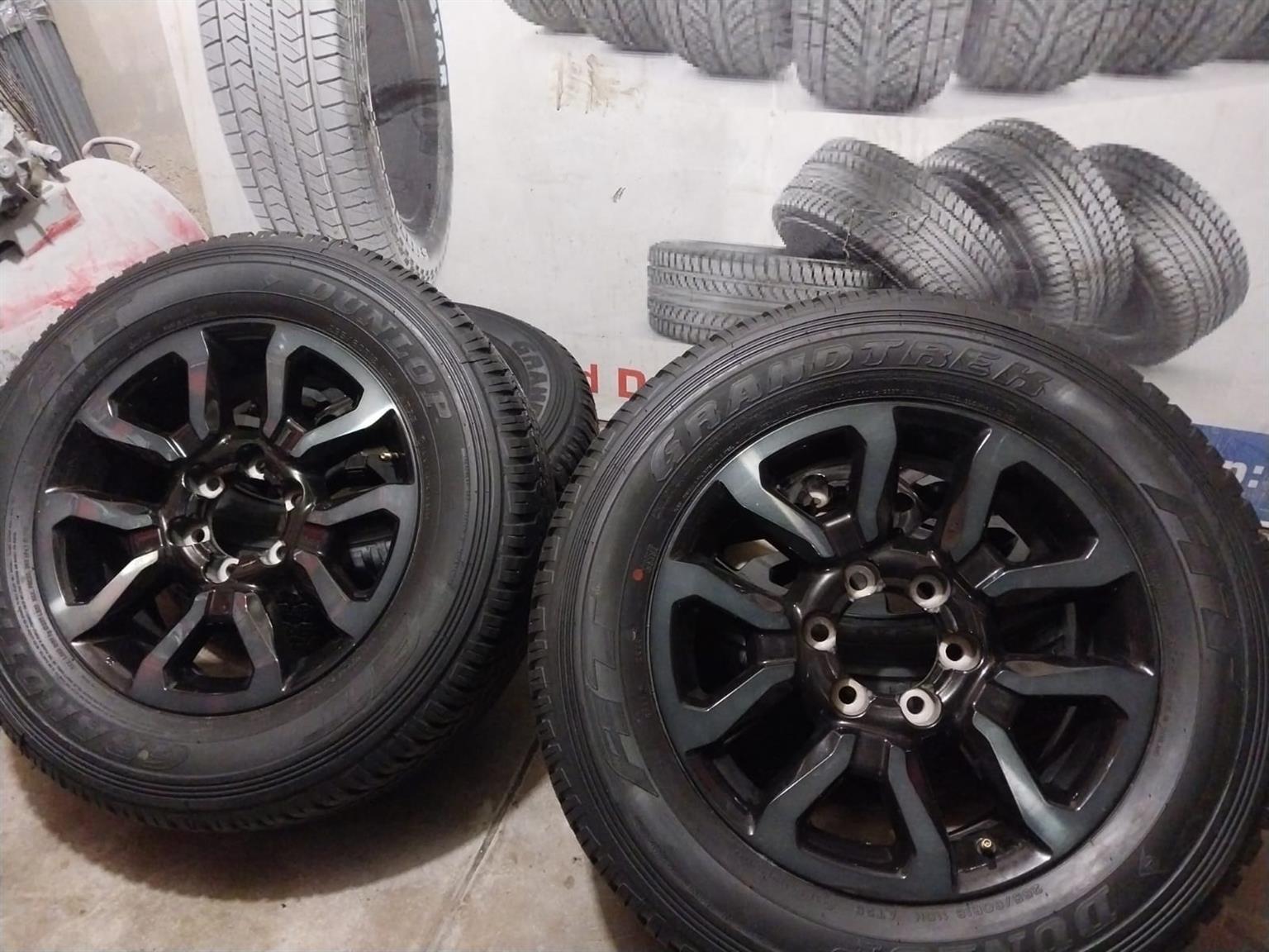 18" Toyota Legend 50 RS original mags with 265/60/18 Dunlop Grandtreck A/T to us - Private Seller 18" Toyota Legend 50 RS original mags with 265/60/18 Dunlop Grandtreck A/T to us - Private Seller