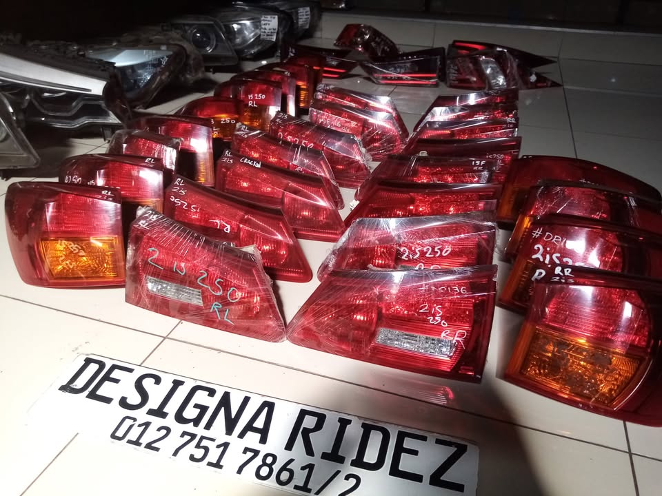 LEXUS TAIL LIGHTS IS250 / IS 350 TAIL LIGHTS - Private Seller LEXUS TAIL LIGHTS IS250 / IS 350 TAIL LIGHTS - Private Seller