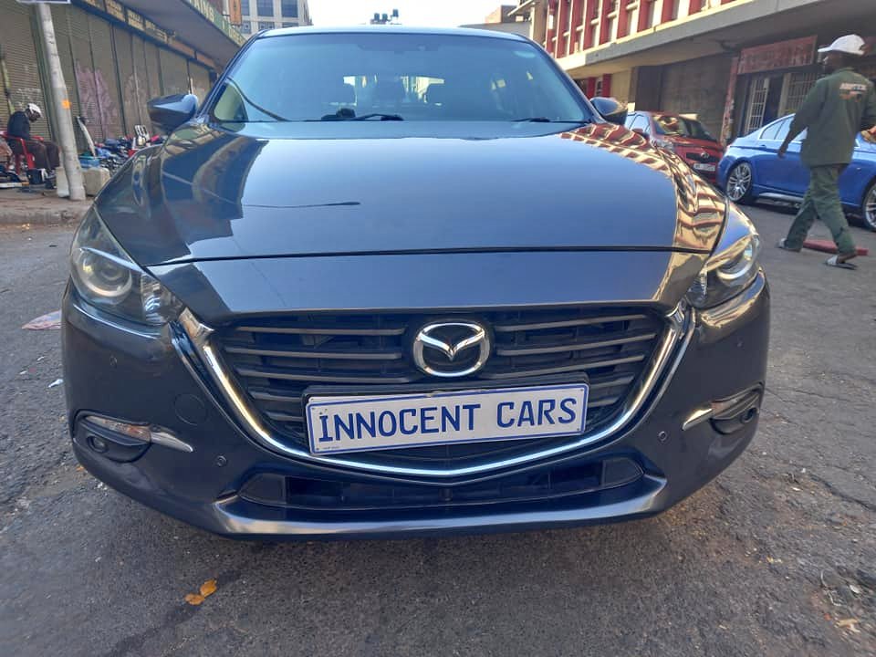 2017 MAZDA 3 HATCHBACK DYNAMIC 1.6 PETROL, AUTOMATIC, GREY COLOR, MILEAGE 79000KM 2017 MAZDA 3 HATCHBACK DYNAMIC 1.6 PETROL, AUTOMATIC, GREY COLOR, MILEAGE 79000KM