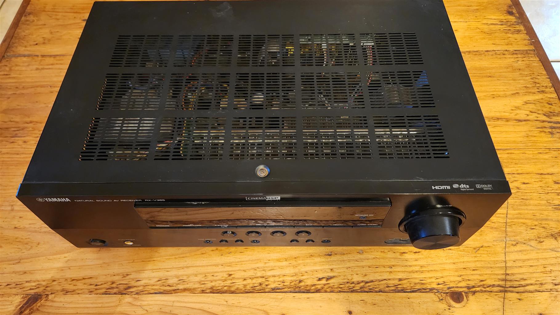 Yamaha 5.1 500W CINEMA AMP