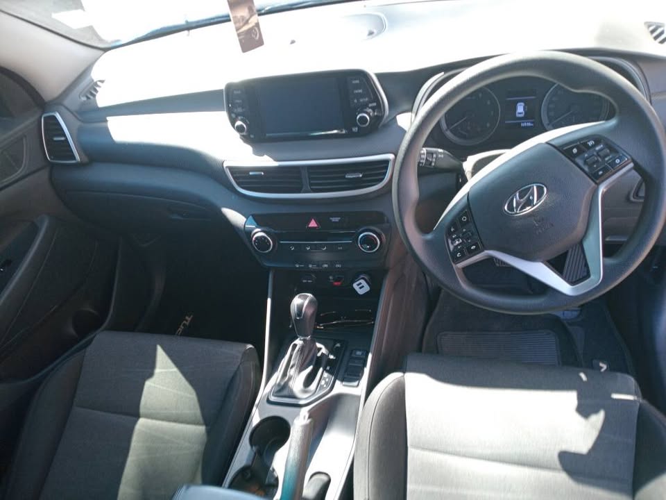 2019 Hyundai Tucson 2.0 Automatic Service book