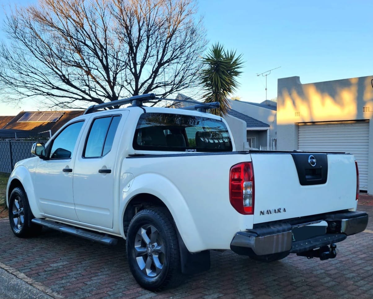 2012 NISSAN NAVARA 2.5DCI 4X4 140KW