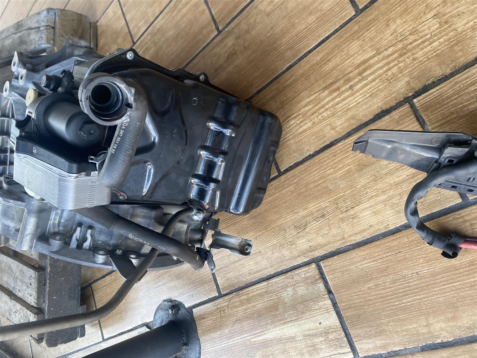 Merdeces Benz M260.920 Engine, 4*2 Gearbox Available for Sale - Private Seller Merdeces Benz M260.920 Engine, 4*2 Gearbox Available for Sale - Private Seller