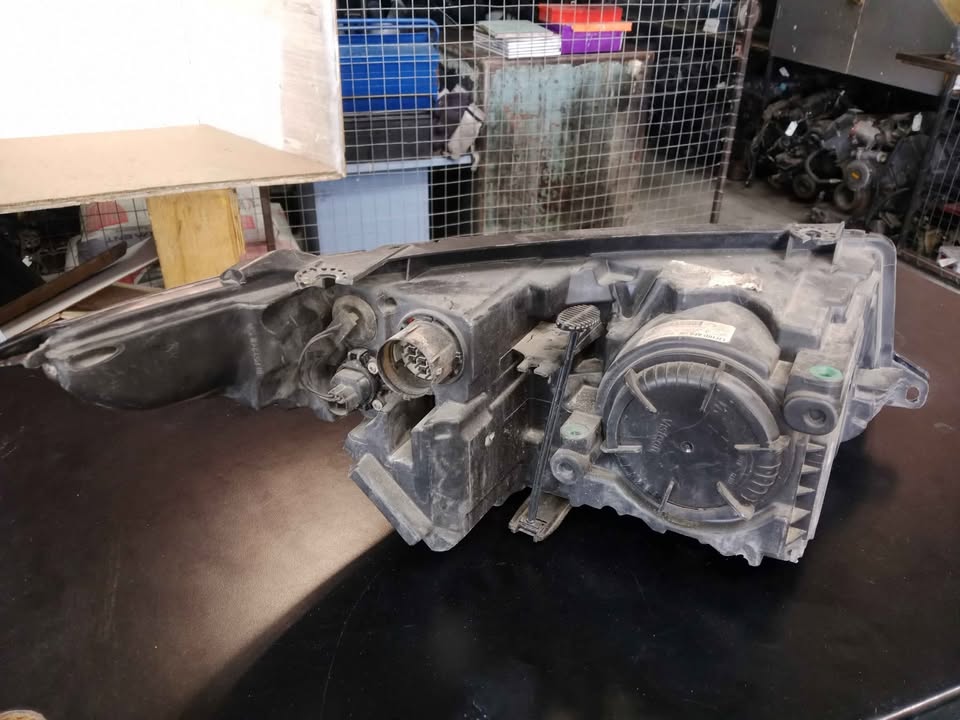 Range Rover Evoque LF Headlight - Private Seller Range Rover Evoque LF Headlight - Private Seller