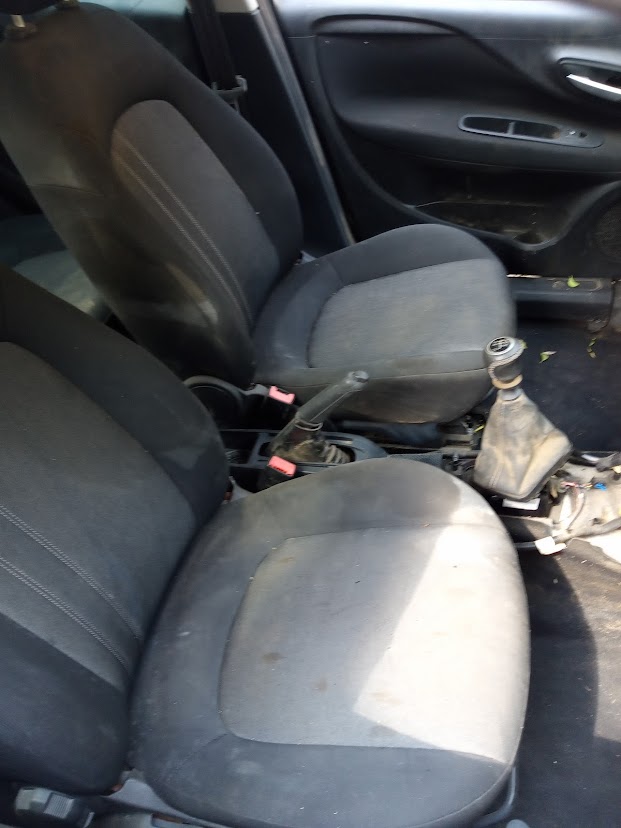 Fiat Punto's Stripping For Spares