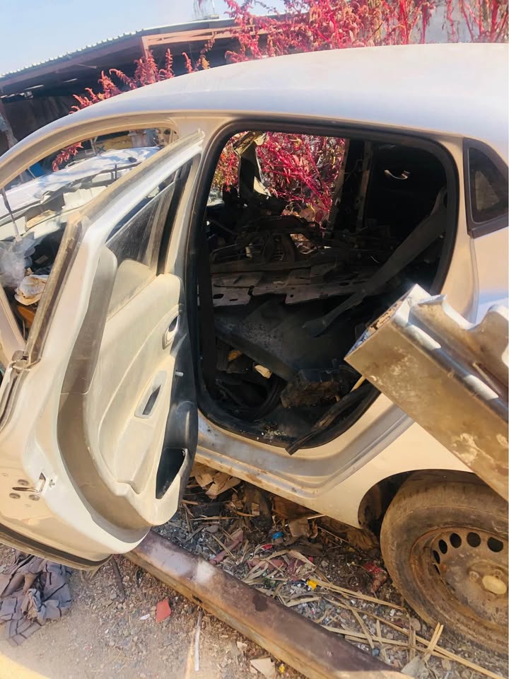 Stripping Clio spares/parts - Private Seller Stripping Clio spares/parts - Private Seller
