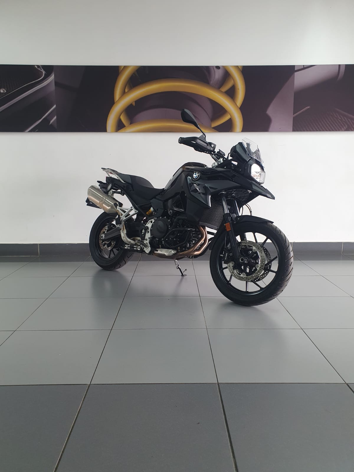 BMW F800 GS STYLE TRIPPLE BLACK - Private Seller BMW F800 GS STYLE TRIPPLE BLACK - Private Seller