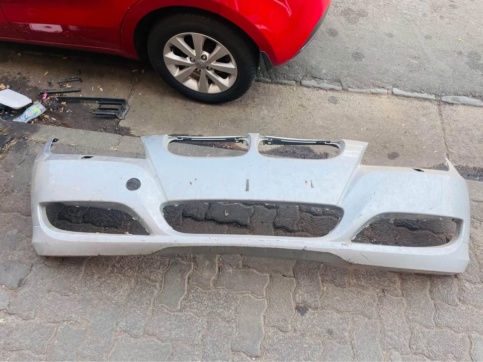 BMW E90/91 bumper - Private Seller BMW E90/91 bumper - Private Seller