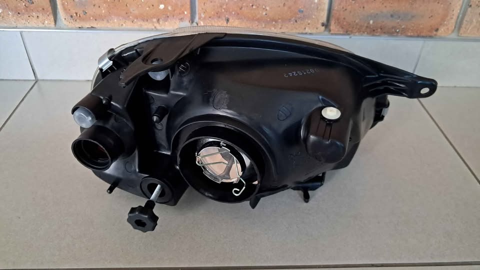 OPEL CORSA 1996 ON BRAND NEW HEADLIGHTS FOR SALE PRICE