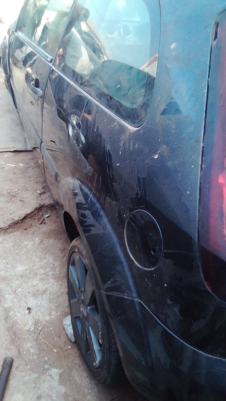 Ford Fiesta 2007 1.6 for stipping - Private Seller Ford Fiesta 2007 1.6 for stipping - Private Seller