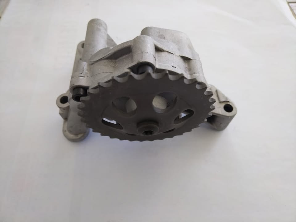 Oil Pump by SWGE® for AUDI A3, JETTA 4, GOLF 4 - Private Seller