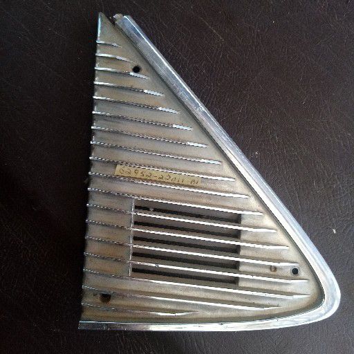 Corona, rear pillar beading - Private Seller Corona, rear pillar beading - Private Seller