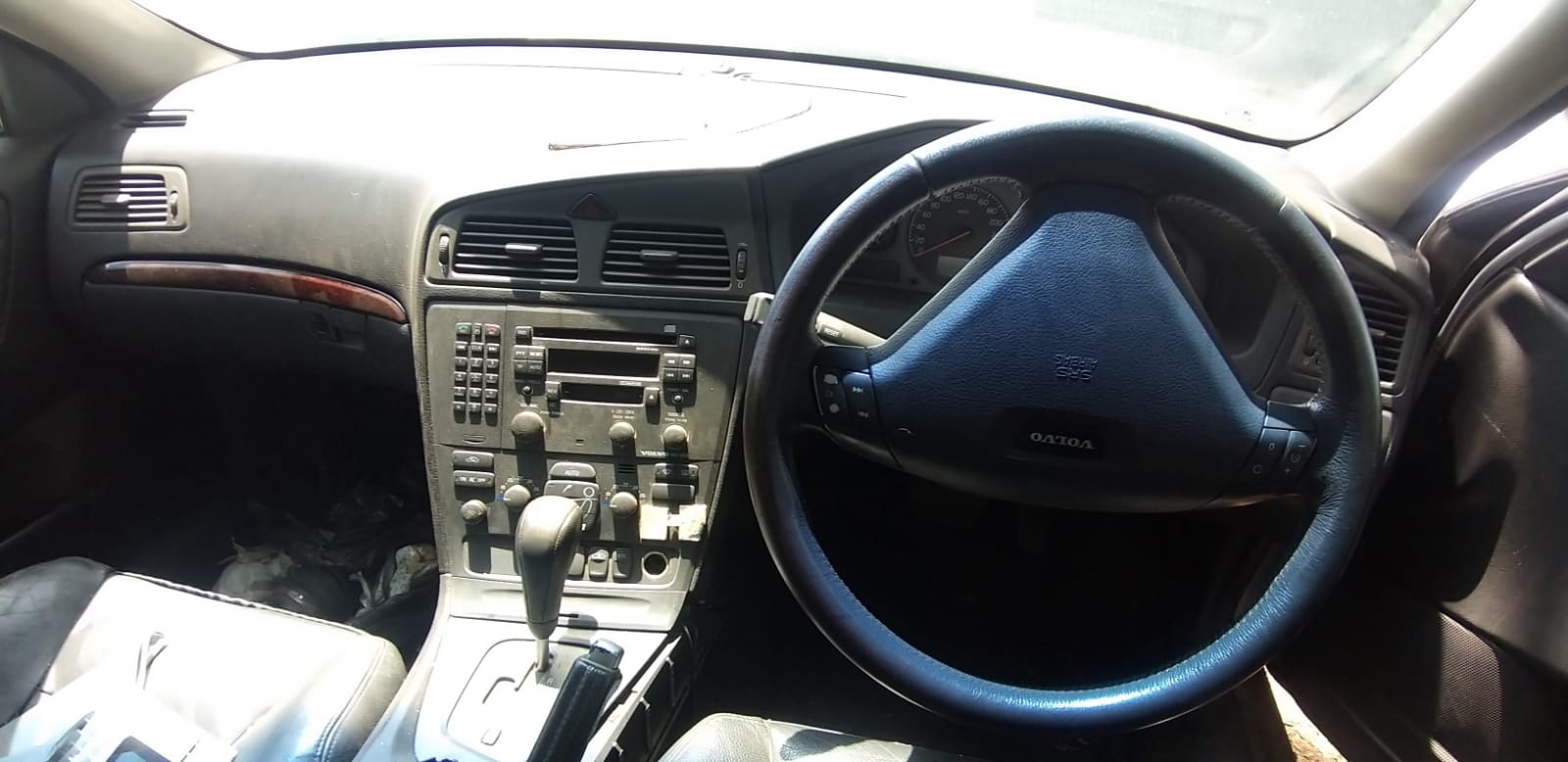 VOLVO S60 INTERIOR - Private Seller VOLVO S60 INTERIOR - Private Seller