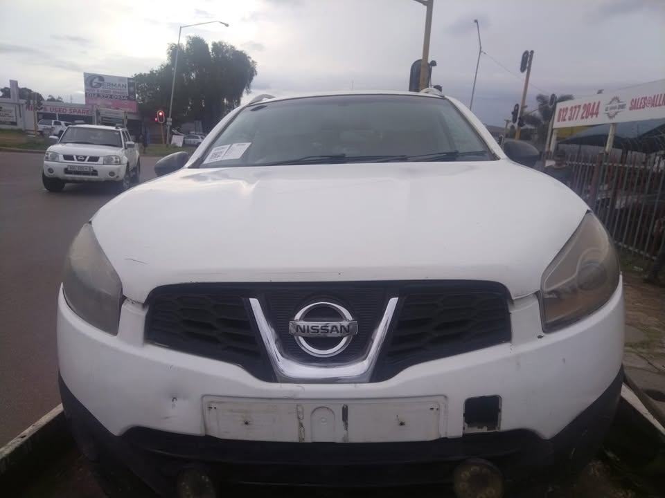 Nissan Qashqai +2 2011 1.6 Visia Manual Stripping For Spares - Private Seller Nissan Qashqai +2 2011 1.6 Visia Manual Stripping For Spares - Private Seller
